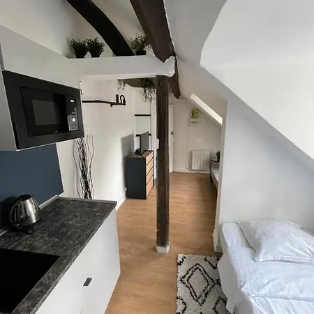 Canal Saint Martin Apartamento *