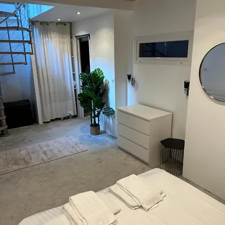 Canal Saint Martin Lejlighed Paris