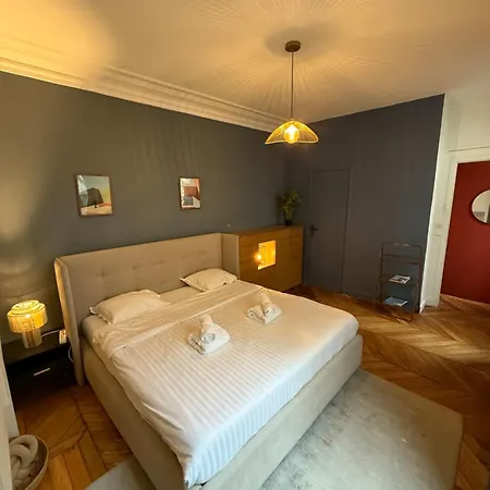 Canal Saint Martin Lejlighed Paris