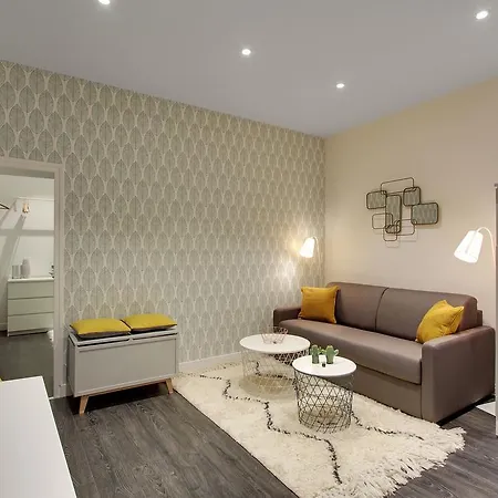 Apartment Canal Saint Martin