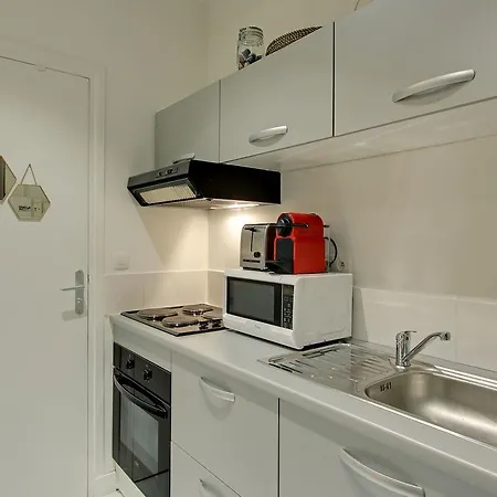 Lägenhet Canal Saint Martin Paris